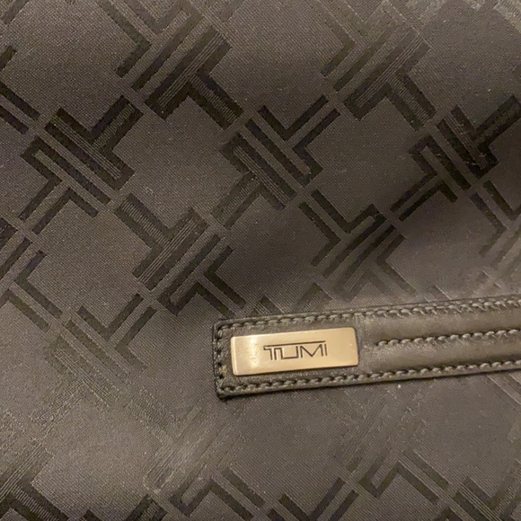 TUMI briefcase/ laptop bag. Vintage. - Picture 10 of 14